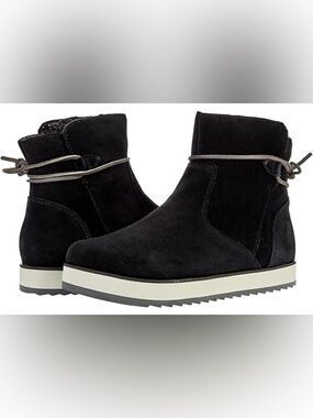 Merrell Black Ankle Boots with Tan Laces